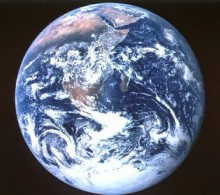 Ici une image de la Terre